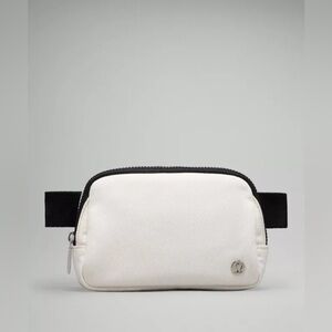 Everywhere Belt Bag Canvas - Natural Black